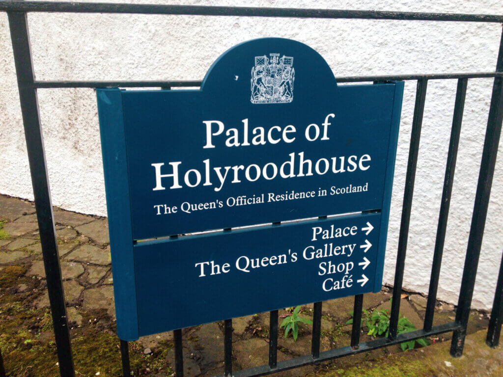 Edinburgh Travel palace holyroodhouse
